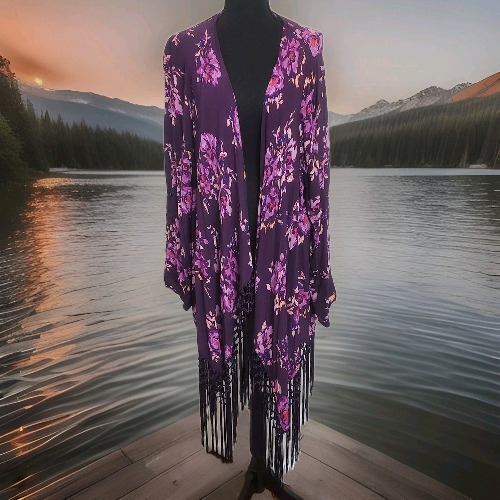 Torrid Fringed Kimono Woman Plus 2X Purple Floral Boho Fairy Coastal Festival